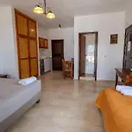 Pelagos Seafront - George Apartamento *