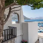 Pelagos Seafront - George Apartamento Myrties