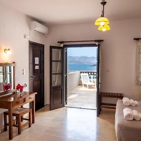 Pelagos Seafront - George Διαμέρισμα Μυρτιές