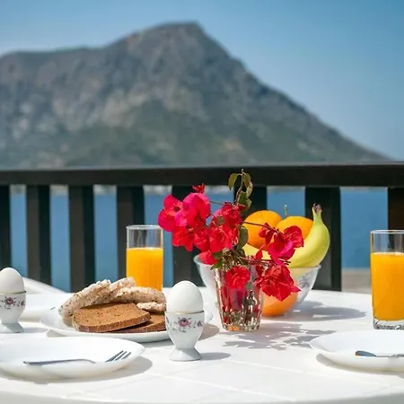 Pelagos Seafront - George *