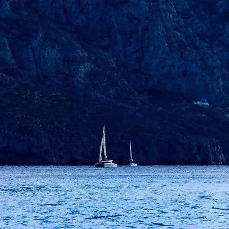 Pelagos Seafront - George Myrties