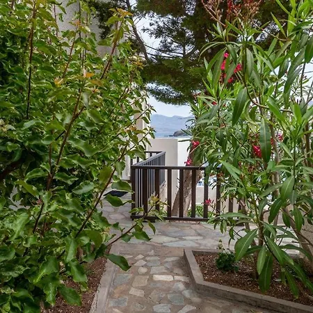 Pelagos Seafront - George شقة Myrties