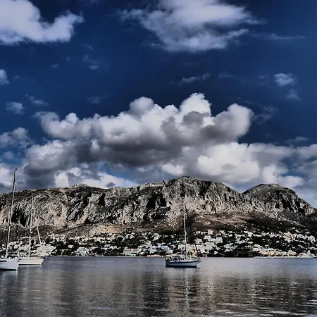 Pelagos Seafront - George